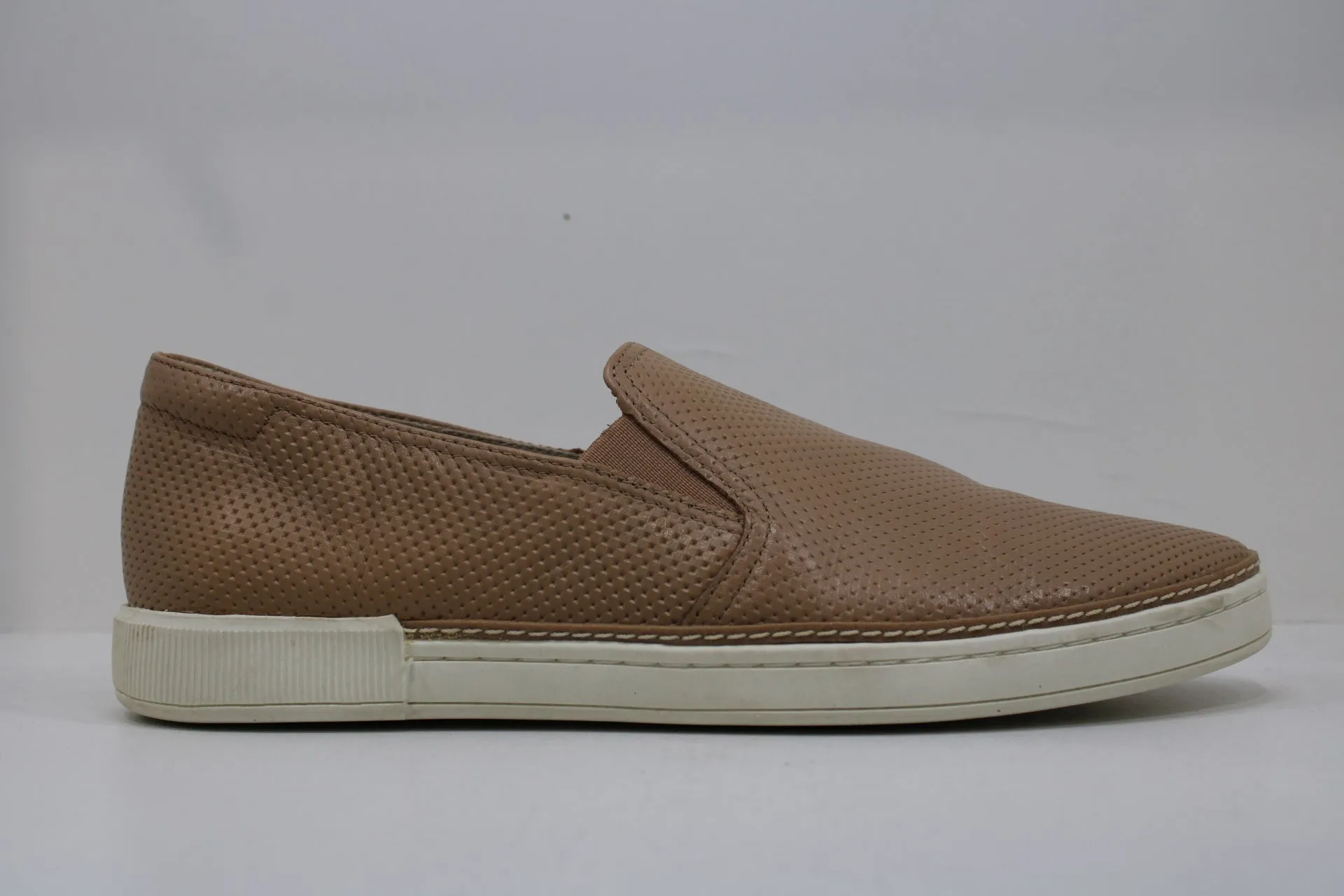 Naturalizer Womens Zola 3 Slip-ons Size 11 M